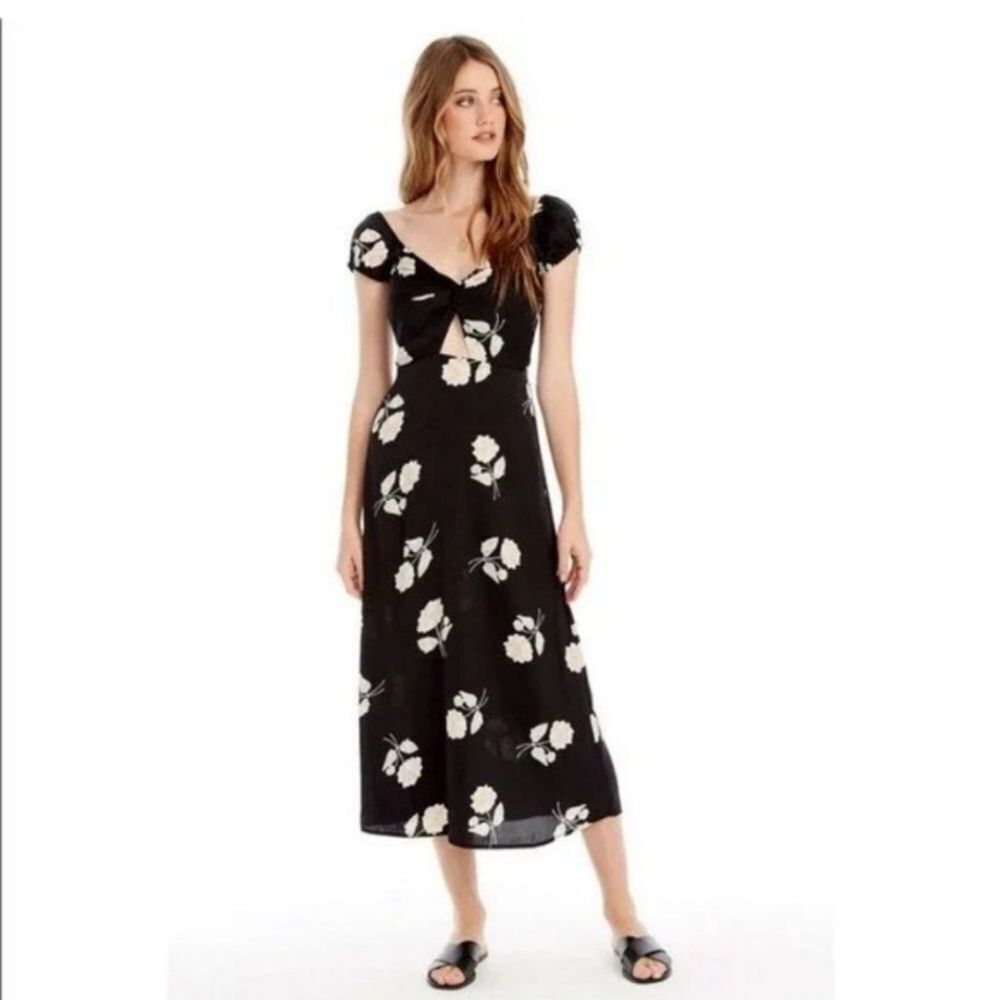 SaltWater Luxe Aspen Night Blooms Black Floral Cutout Maxi Dress Size Large